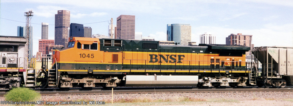 BNSF C44-9W 1045